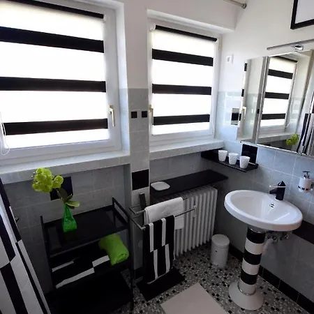 Rubin Apartment